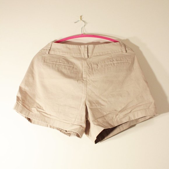 Ann Taylor Tan Shorts - Picture 4 of 4